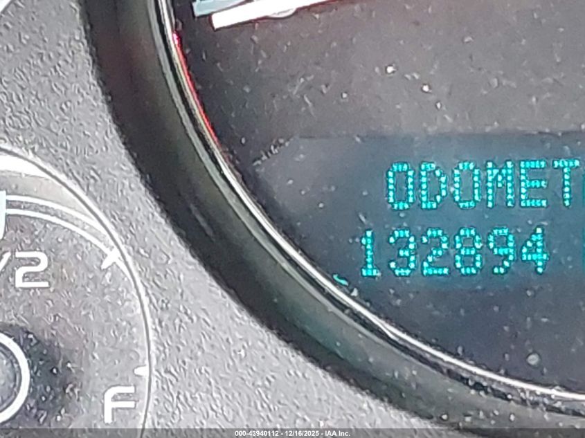 2012 Chevrolet Suburban 1500 Lt VIN: 1GNSCJE07CR277203 Lot: 43940112