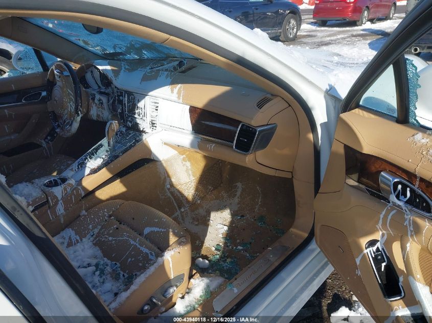 2014 Porsche Panamera E-Hybrid S VIN: WP0AD2A77EL044891 Lot: 43940118