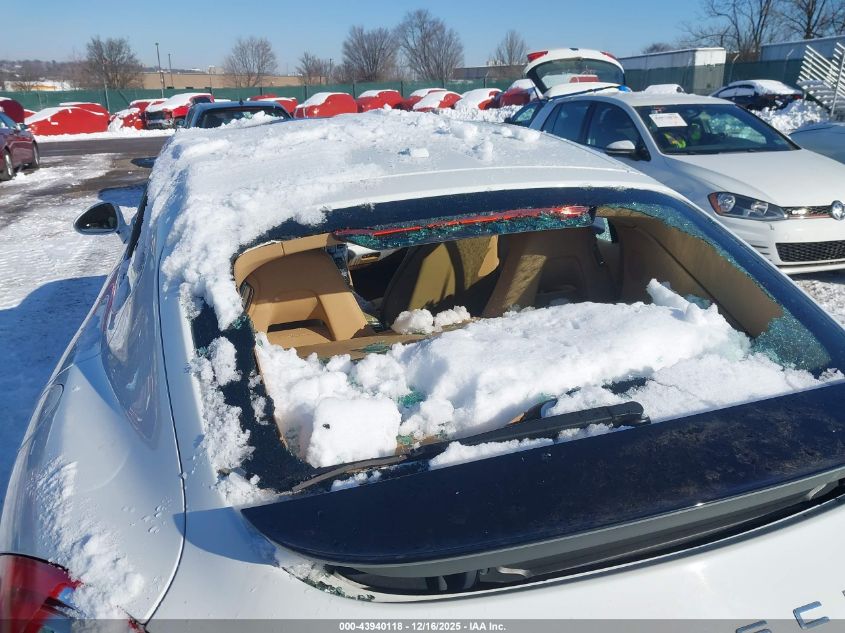 2014 Porsche Panamera E-Hybrid S VIN: WP0AD2A77EL044891 Lot: 43940118