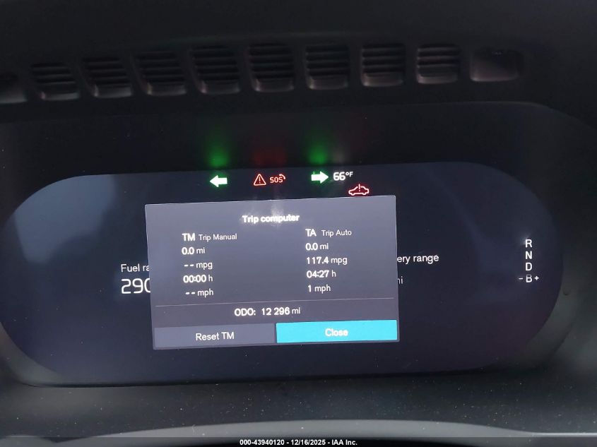 2025 Volvo Xc90 Plug-In Hybrid T8 Ultra 6-Seater VIN: YV4H60JGXS1355569 Lot: 43940120