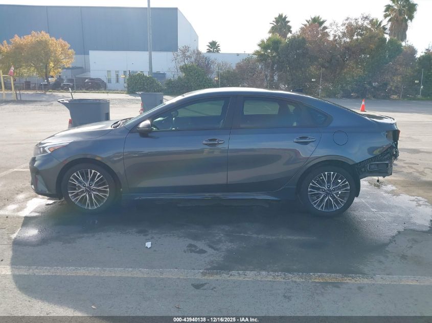 2023 Kia Forte Gt-Line VIN: 3KPF54AD9PE658194 Lot: 43940138