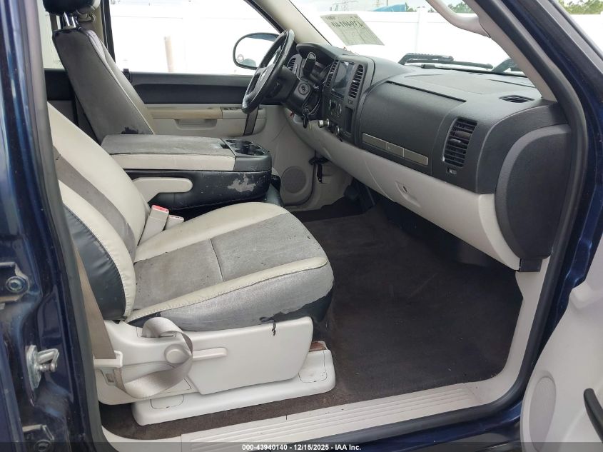 2011 Chevrolet Silverado 1500 Lt VIN: 3GCPCSE09BG313606 Lot: 43940140