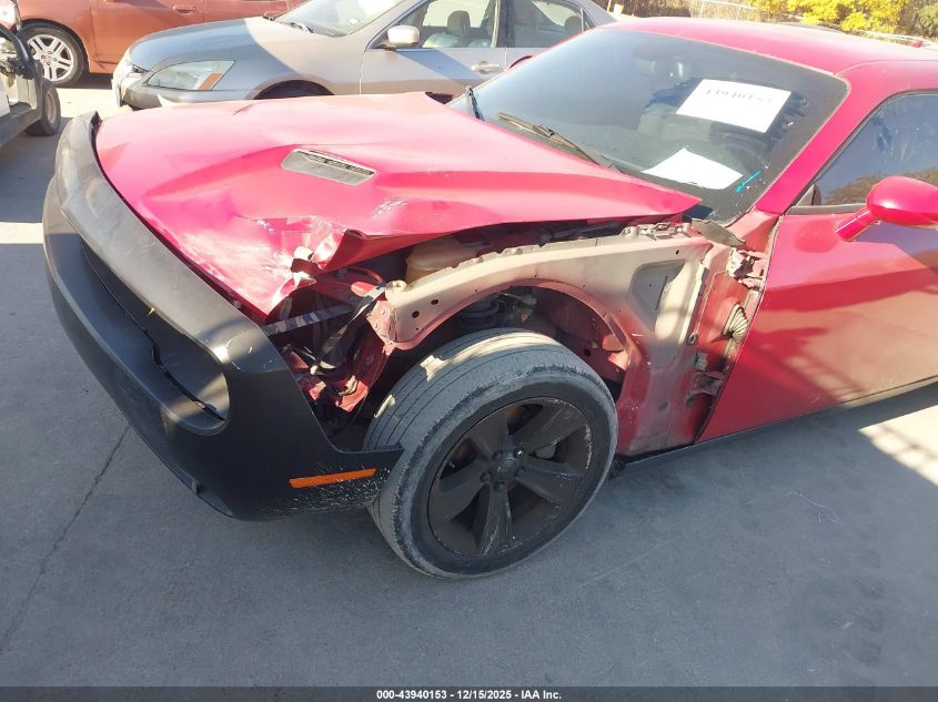 2015 Dodge Challenger Sxt VIN: 2C3CDZAGXFH730704 Lot: 43940153