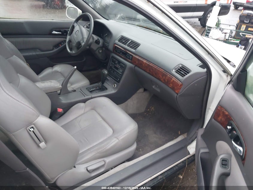 19UYA2252VL001064 1997 ACURA CL photo no. 5