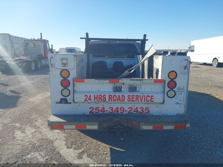 2011 Ford F-350 Chassis Xl VIN: 1FD8X3E61BEA32678 Lot: 43940181