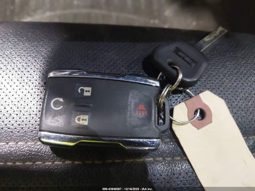 2016 GMC Sierra 2500Hd Denali VIN: 1GT12UE82GF257351 Lot: 43940267