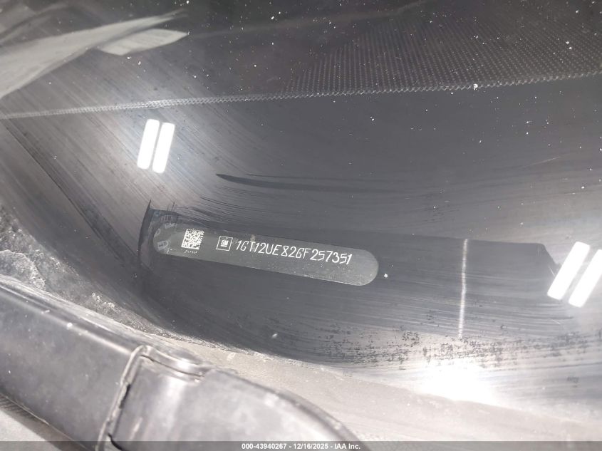 2016 GMC Sierra 2500Hd Denali VIN: 1GT12UE82GF257351 Lot: 43940267