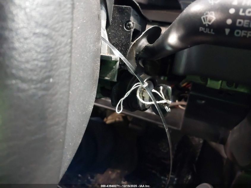 1998 Jeep Cherokee Se VIN: 1J4FT28S8WL127390 Lot: 43940271