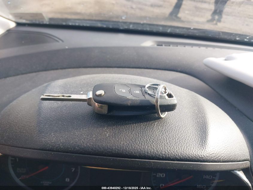 2017 Chevrolet Cruze Lt Auto VIN: 1G1BE5SM2H7116710 Lot: 43940292