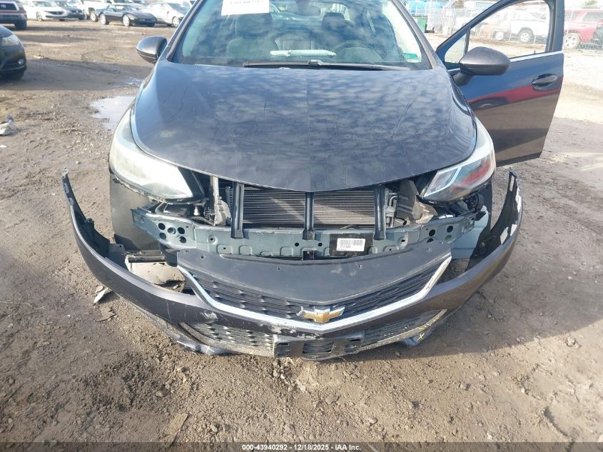 2017 Chevrolet Cruze Lt Auto VIN: 1G1BE5SM2H7116710 Lot: 43940292