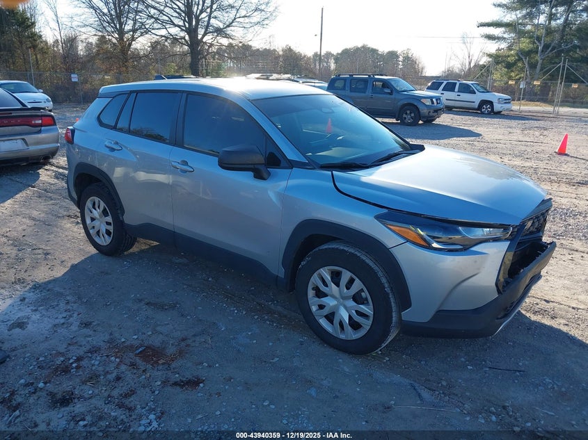 7MUAAAAG4RV076565 2024 Toyota Corolla Cross L auction photo 1