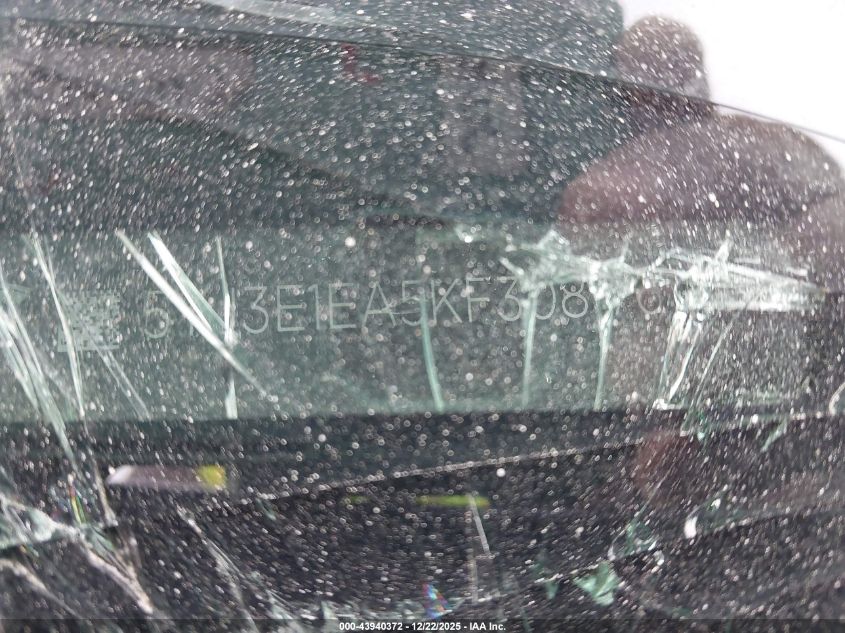 2019 Tesla Model 3 Long Range/Mid Range/Standard Range/Standard Range Plus VIN: 5YJ3E1EA5KF308176 Lot: 43940372