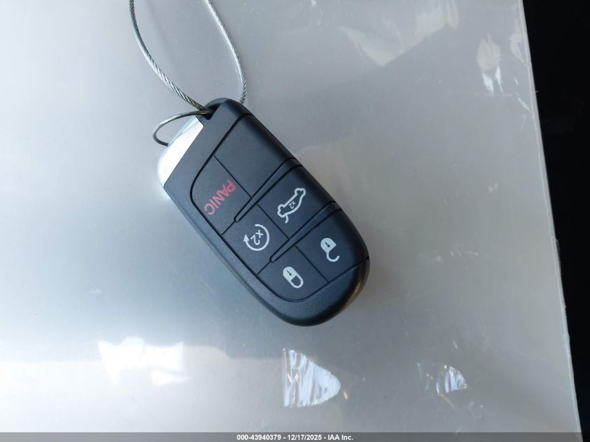 2018 Dodge Journey Gt VIN: 3C4PDCEG6JT439279 Lot: 43940379