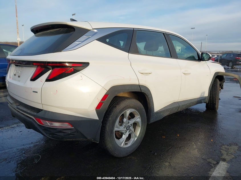 2022 Hyundai Tucson Se