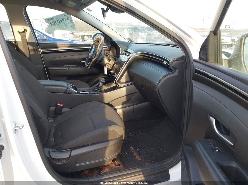 2022 Hyundai Tucson Se