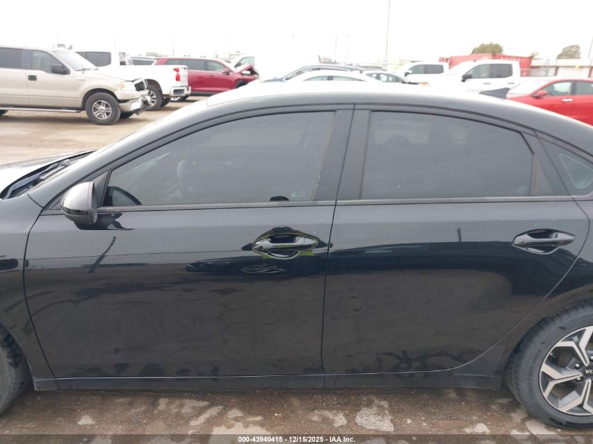 2021 Kia Forte Lxs VIN: 3KPF24AD9ME332755 Lot: 43940415