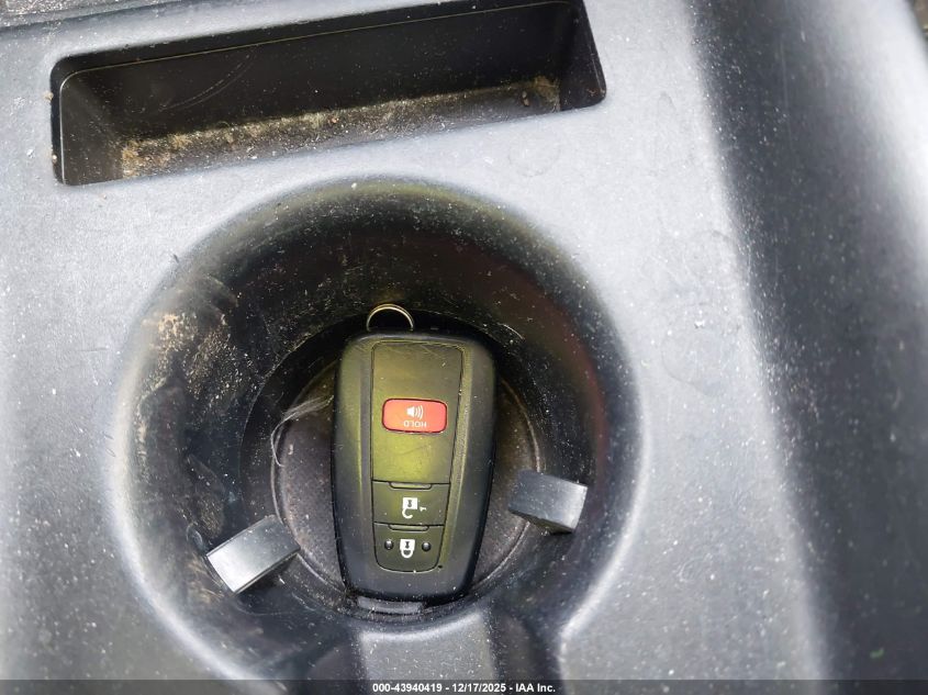 2022 Toyota Prius Le Awd-E VIN: JTDL9MFUXN3038099 Lot: 43940419