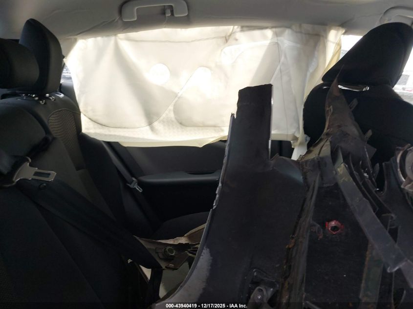 2022 Toyota Prius Le Awd-E VIN: JTDL9MFUXN3038099 Lot: 43940419