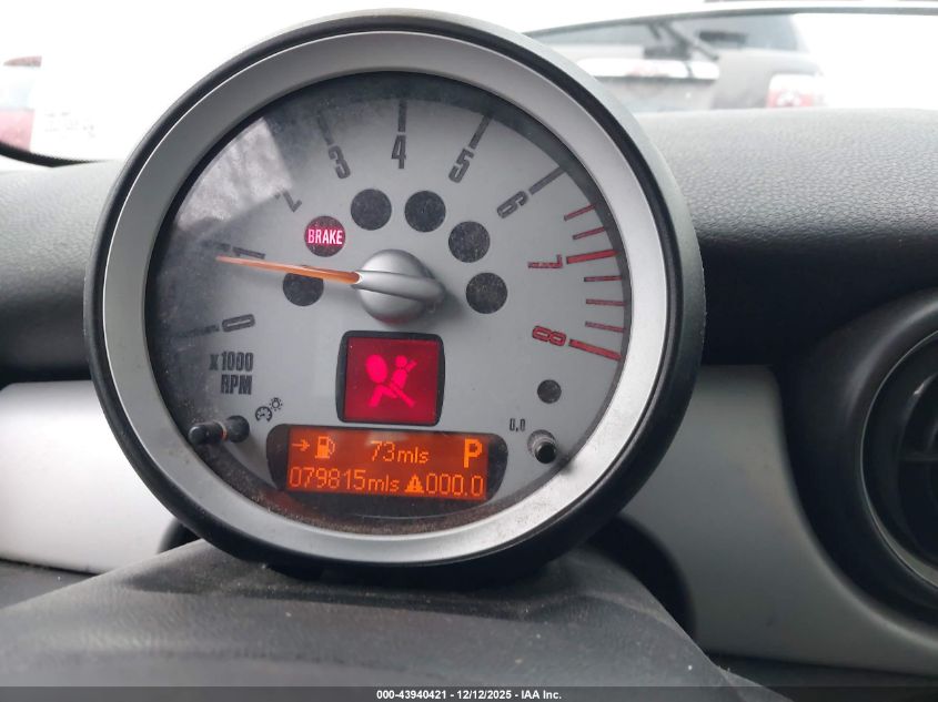 2009 Mini Cooper VIN: WMWMF33579TW72686 Lot: 43940421