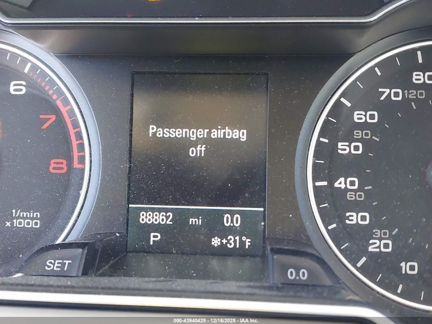 2013 Audi A4 2.0T Premium VIN: WAUFFAFLXDN034033 Lot: 43940429