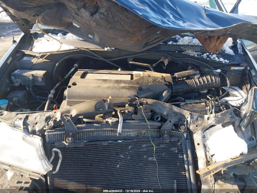 2004 Honda Odyssey Ex-L VIN: 5FNRL18934B083227 Lot: 43940433