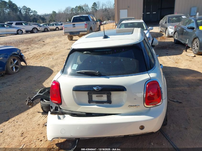 2016 Mini Hardtop Cooper VIN: WMWXU1C5XG2D11885 Lot: 43940447