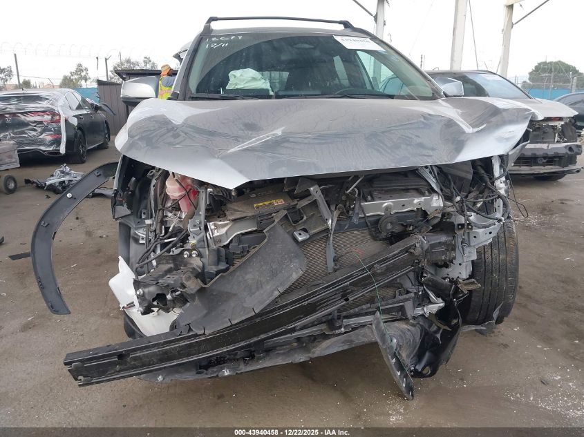 2023 Toyota Corolla Cross Le VIN: 7MUBAABGXPV060600 Lot: 43940458