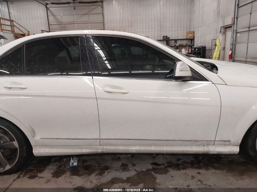 2009 Mercedes-Benz C 300 Luxury 4Matic/Sport 4Matic VIN: WDDGF81XX9R073334 Lot: 43940482