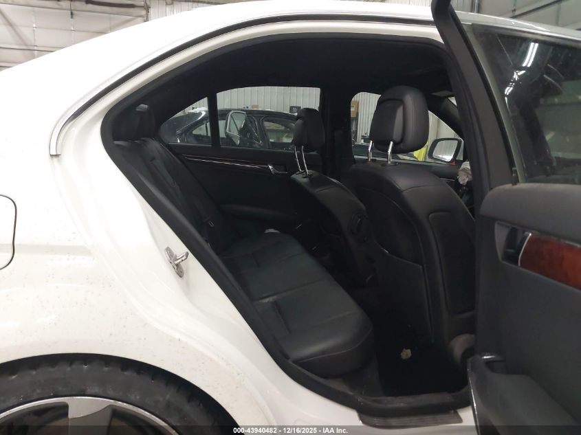 2009 Mercedes-Benz C 300 Luxury 4Matic/Sport 4Matic VIN: WDDGF81XX9R073334 Lot: 43940482