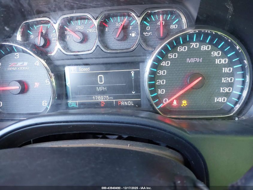 2018 Chevrolet Silverado 1500 2Lt VIN: 3GCUKREC7JG633255 Lot: 43940490