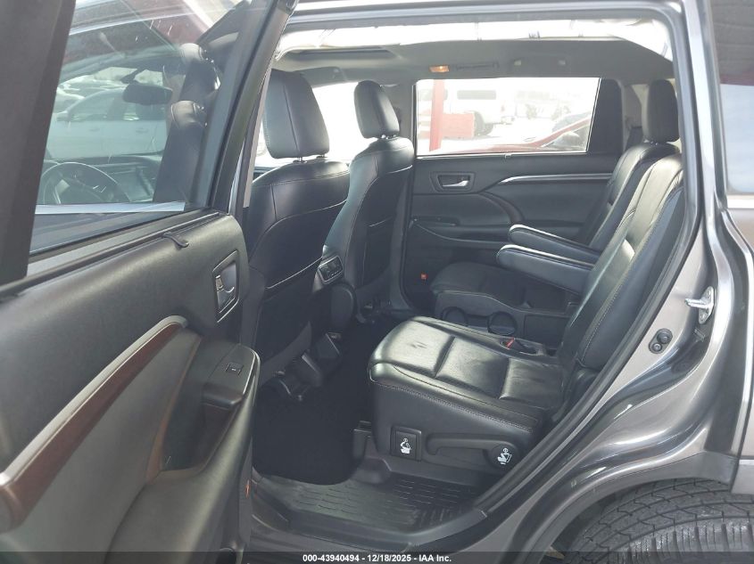 2014 Toyota Highlander Limited V6 VIN: 5TDDKRFHXES018247 Lot: 43940494