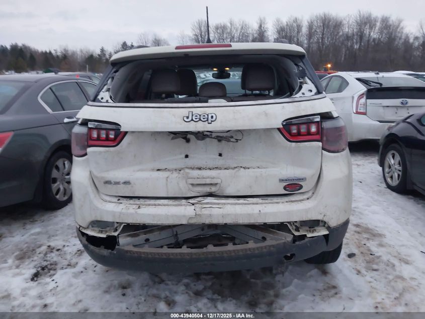 2018 Jeep Compass Latitude 4X4 VIN: 3C4NJDBB7JT112064 Lot: 43940504
