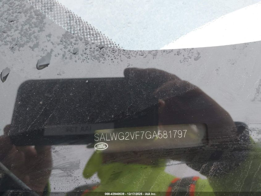 2016 Land Rover Range Rover Sport 3.0L V6 Supercharged Se VIN: SALWG2VF7GA581797 Lot: 43940539