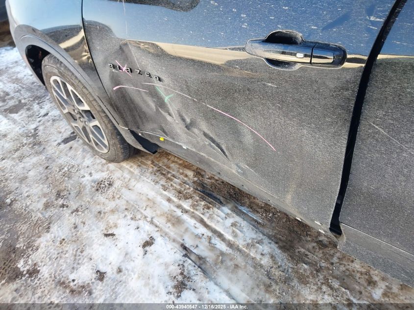 2025 Chevrolet Blazer Fwd Rs VIN: 3GNKBERS8SS235043 Lot: 43940547