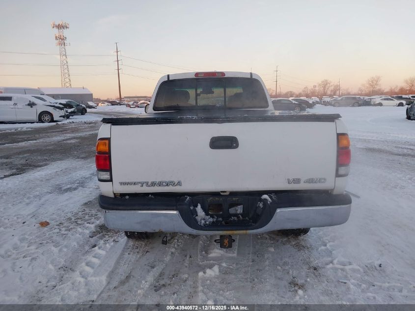 2000 Toyota Tundra Sr5 V8 VIN: 5TBBT4418YS045702 Lot: 43940572