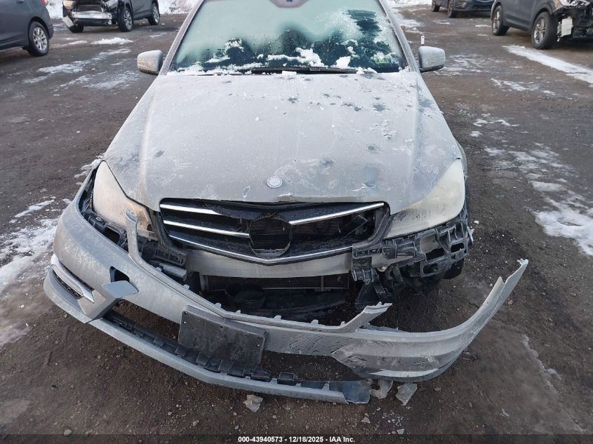 2014 Mercedes-Benz C 300 Sport 4Matic VIN: WDDGF8AB2EG179996 Lot: 43940573