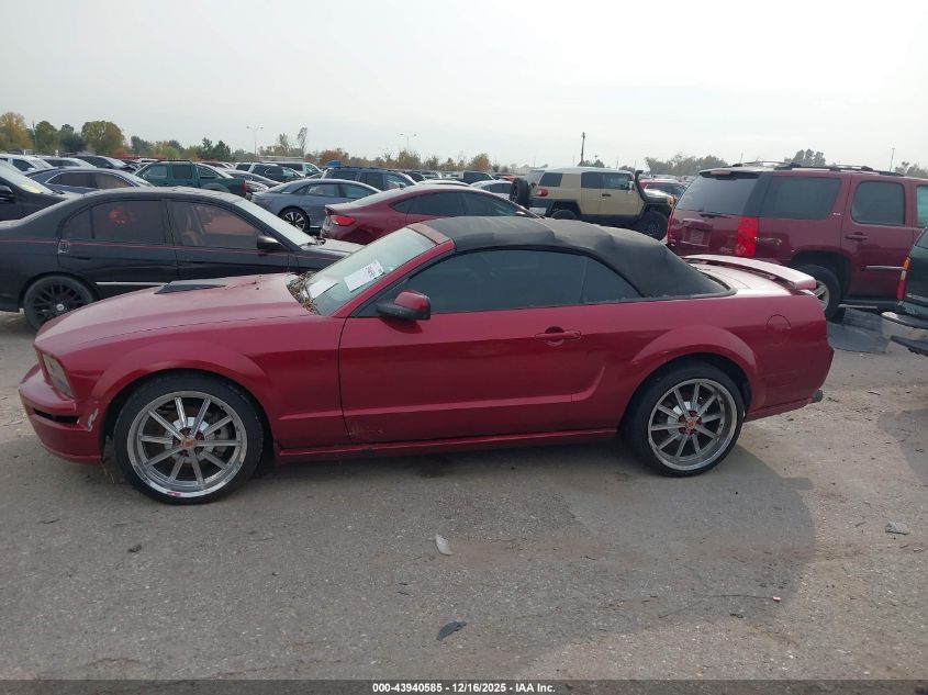2005 Ford Mustang Gt VIN: 1ZVFT85H655210379 Lot: 43940585
