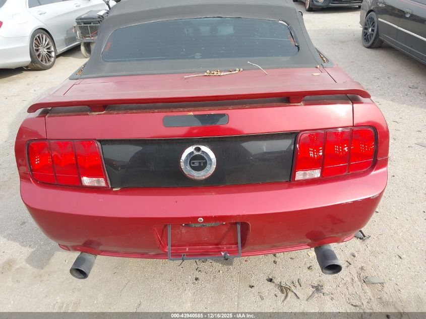 2005 Ford Mustang Gt VIN: 1ZVFT85H655210379 Lot: 43940585