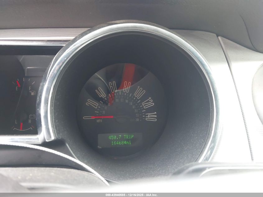 2005 Ford Mustang Gt VIN: 1ZVFT85H655210379 Lot: 43940585