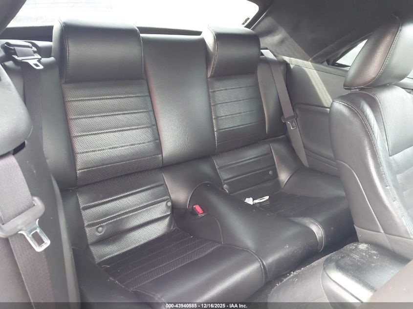 2005 Ford Mustang Gt VIN: 1ZVFT85H655210379 Lot: 43940585