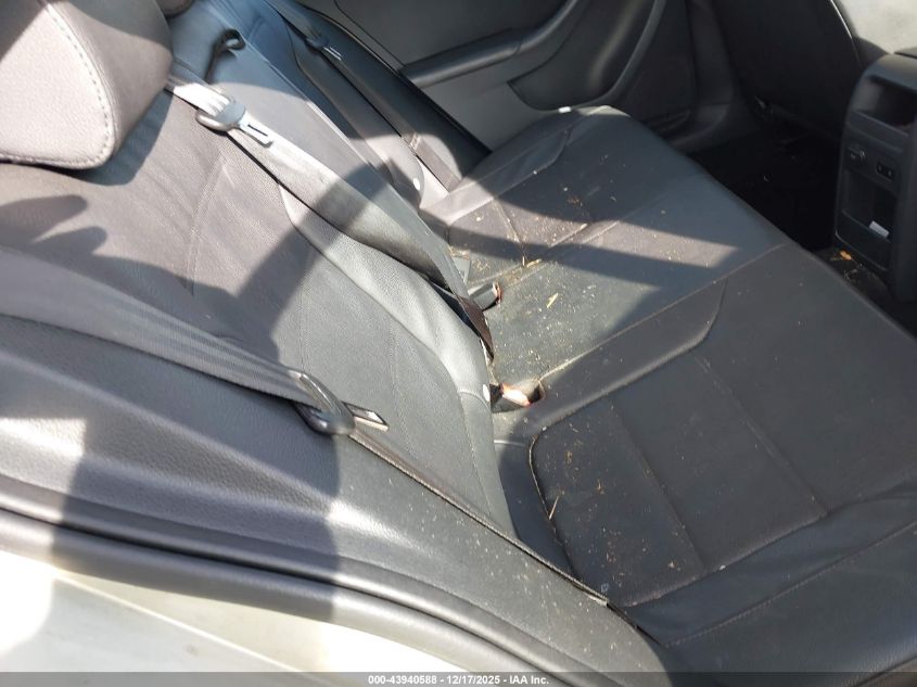 2011 Volkswagen Jetta 2.5L Sel VIN: 3VWLX7AJ6BM394836 Lot: 43940588