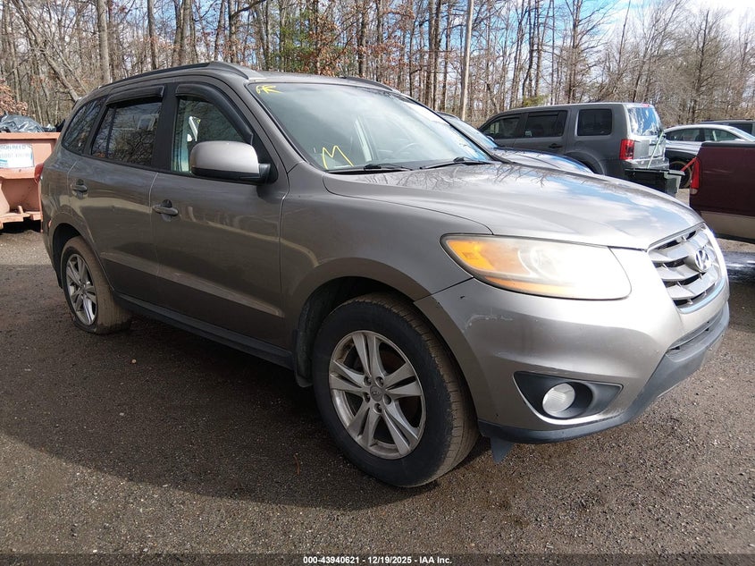 2011 HYUNDAI SANTA FE SE