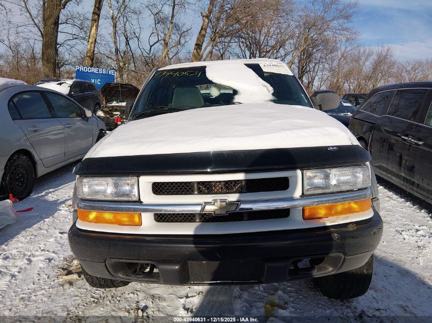 2000 Chevrolet Blazer Ls VIN: 1GNCT18W7YK244948 Lot: 43940631