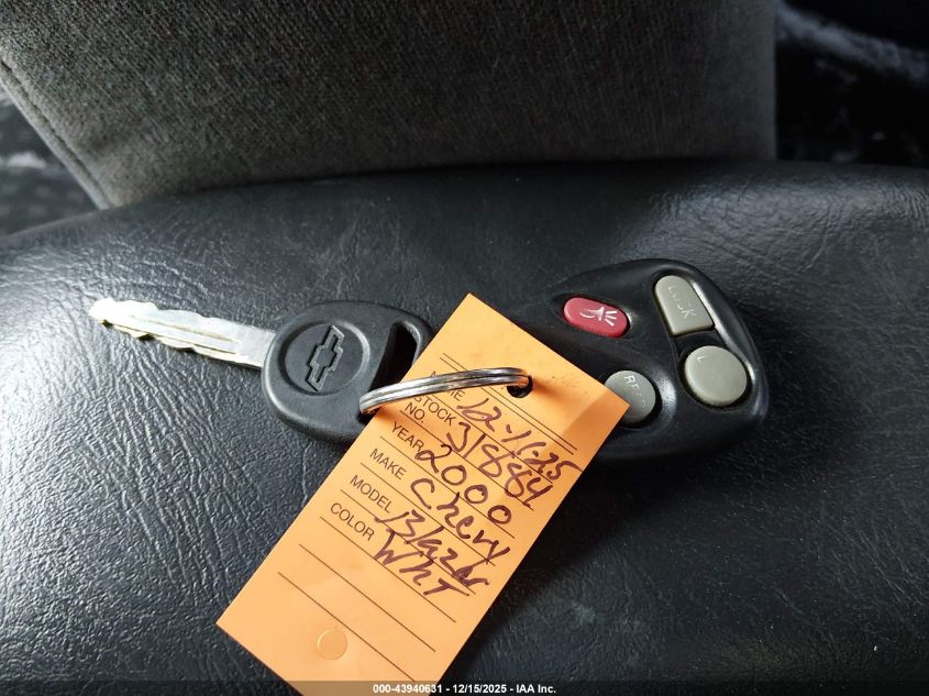 2000 Chevrolet Blazer Ls VIN: 1GNCT18W7YK244948 Lot: 43940631