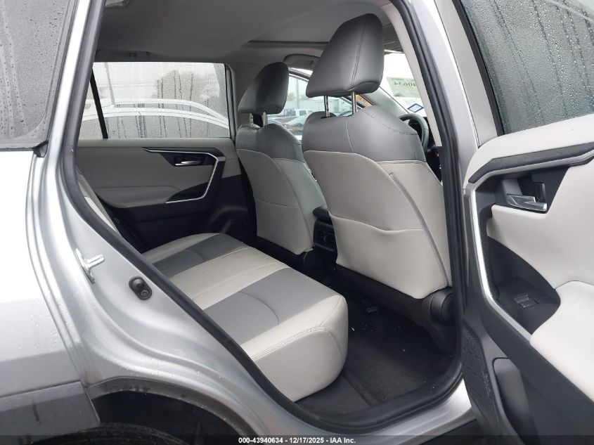 2020 Toyota Rav4 Xle Premium VIN: 2T3C1RFV0LW083060 Lot: 43940634