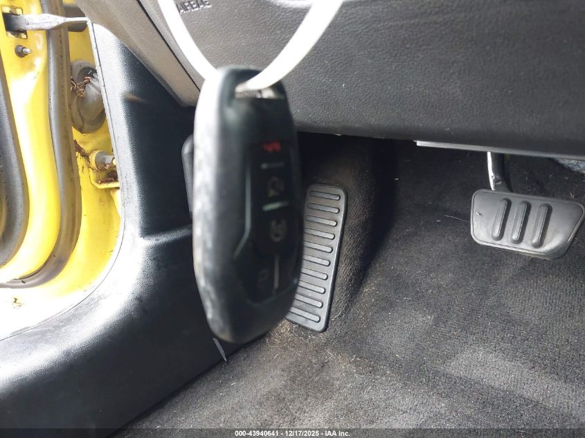 2015 Ford Mustang V6 VIN: 1FA6P8AM3F5383665 Lot: 43940641