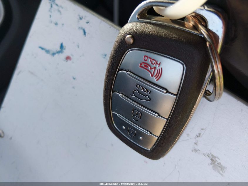 2017 Hyundai Ioniq Hybrid Sel VIN: KMHC75LC2HU040298 Lot: 43940663