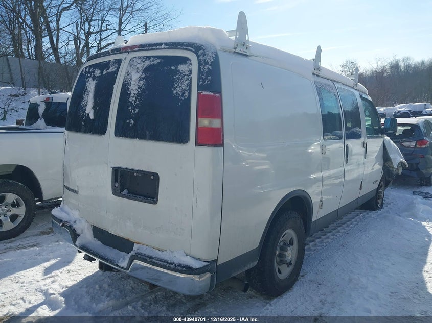 2004 Chevrolet Express