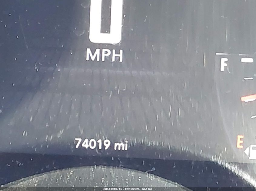 2015 Dodge Challenger R/T VIN: 2C3CDZAT8FH710240 Lot: 43940715