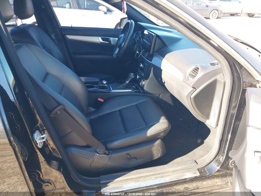 2013 Mercedes-Benz C 250 Sport VIN: WDDGF4HB0DR283873 Lot: 43940723